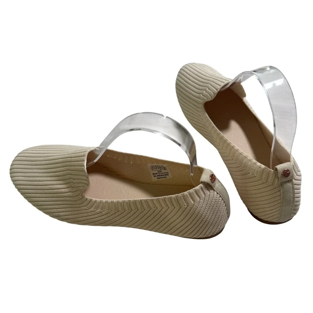 Danskin Wish Beige Ribbed Knit Slip On Loafers Flats Womens Size 9 EUR 41